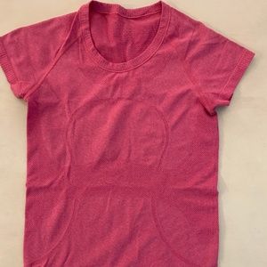 LuluLemon RunSwiftly Shirt